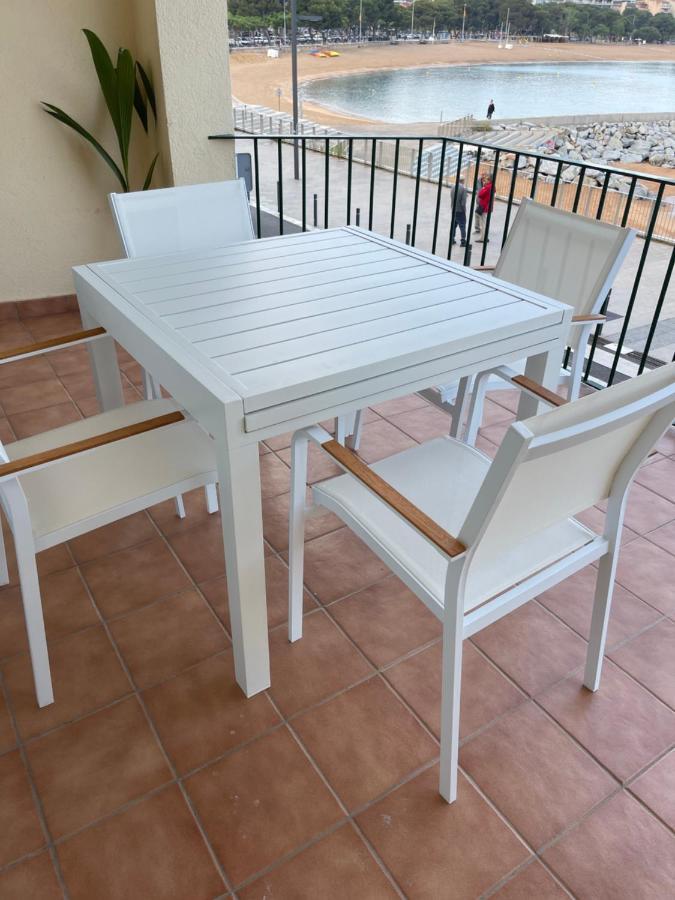 Aquamarine Sant Feliu En La Playa Con Patio Lägenhet Sant Feliu de Guíxols Exteriör bild